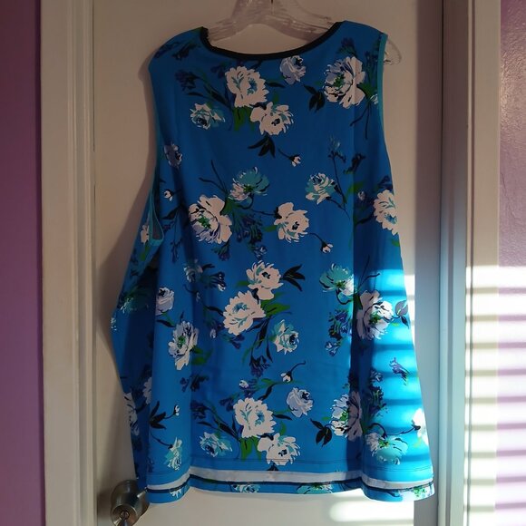 Isaac Mizrahi Live Women's  Soho Floral  Print Tank Top Blue SZ  5X - Picture 5 of 8
